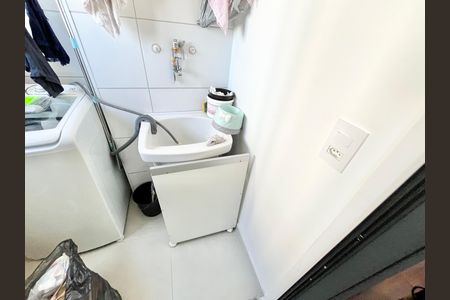 Apartamento à venda com 72m², 3 quartos e 2 vagas Apartamento à venda com 72m², 3 quartos e 2 vagasÁrea de Serviço