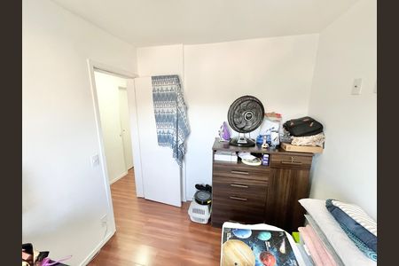 Apartamento à venda com 72m², 3 quartos e 2 vagas Apartamento à venda com 72m², 3 quartos e 2 vagasQuarto 1