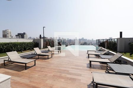 Apartamento à venda com 72m², 3 quartos e 2 vagas Apartamento à venda com 72m², 3 quartos e 2 vagasÁrea comum - Piscina