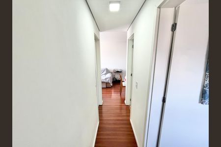 Apartamento à venda com 72m², 3 quartos e 2 vagas Apartamento à venda com 72m², 3 quartos e 2 vagasCorredor