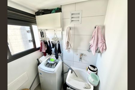 Apartamento à venda com 72m², 3 quartos e 2 vagas Apartamento à venda com 72m², 3 quartos e 2 vagasÁrea de Serviço