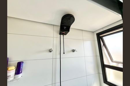 Apartamento à venda com 72m², 3 quartos e 2 vagas Apartamento à venda com 72m², 3 quartos e 2 vagasBanheiro da Suíte