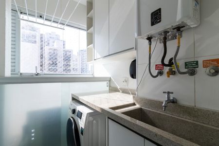 Apartamento à venda com 76m², 2 quartos e 2 vagas Apartamento à venda com 76m², 2 quartos e 2 vagasÁrea de Serviço
