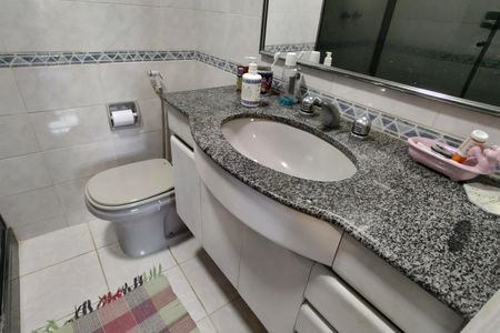 Apartamento para alugar com 93m², 3 quartos e 1 vaga Apartamento para alugar com 93m², 3 quartos e 1 vagaBanheiro da Suíte