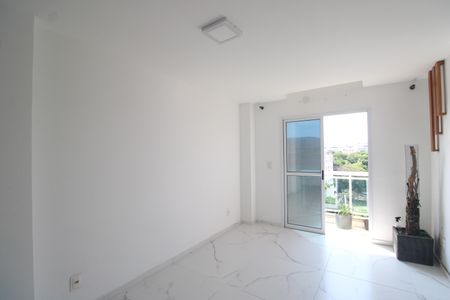 Sala de apartamento à venda com 2 quartos, 55m² em Taquara, Rio de Janeiro