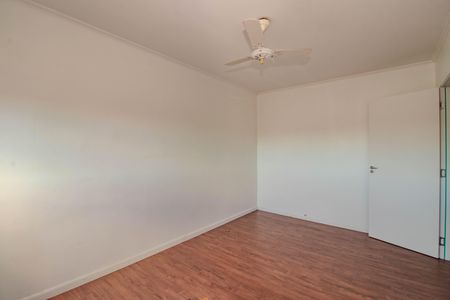 Quarto 2 de apartamento para alugar com 2 quartos, 50m² em Sarandi, Porto Alegre