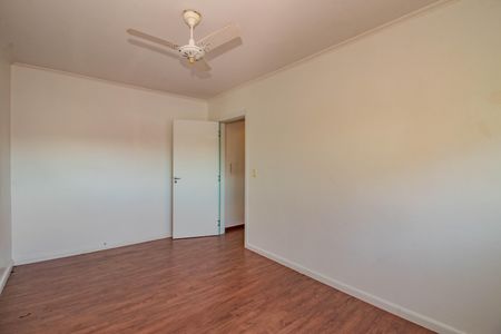 Quarto 2 de apartamento para alugar com 2 quartos, 50m² em Sarandi, Porto Alegre