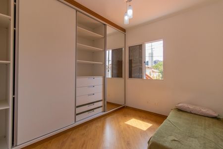 Casa de condomínio para alugar com 78m², 2 quartos e 1 vagaQuarto 1