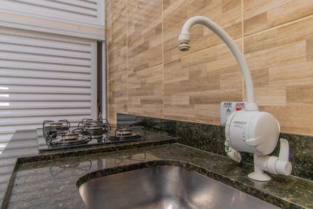 Casa de condomínio para alugar com 78m², 2 quartos e 1 vagaCozinha - Torneira