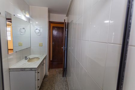Apartamento para alugar com 85m², 3 quartos e 1 vaga Apartamento para alugar com 85m², 3 quartos e 1 vagaBanheiro Social