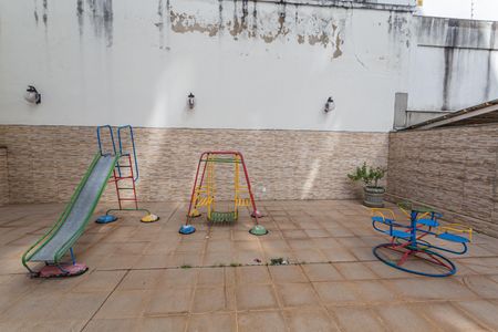 Apartamento para alugar com 85m², 3 quartos e 1 vaga Apartamento para alugar com 85m², 3 quartos e 1 vagaÁrea comum - Playground