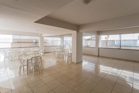 Apartamento para alugar com 85m², 3 quartos e 1 vaga Apartamento para alugar com 85m², 3 quartos e 1 vagaÁrea Comum - Salão de Festas