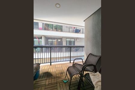 Apartamento à venda com 75m², 2 quartos e 1 vagaVaranda da Sala