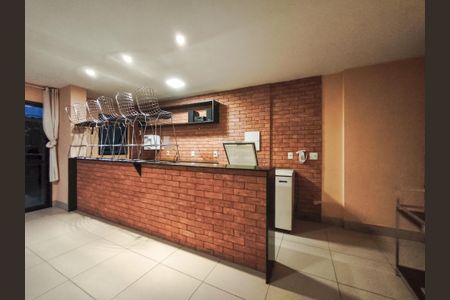Apartamento à venda com 75m², 2 quartos e 1 vagaÁrea gourmet