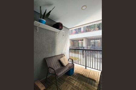 Apartamento à venda com 75m², 2 quartos e 1 vagaVaranda da Sala