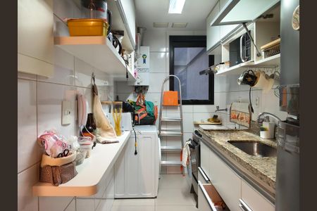 Apartamento à venda com 75m², 2 quartos e 1 vagaCozinha e Área de Serviço