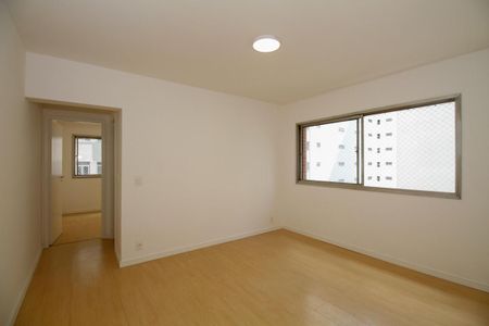 Apartamento à venda com 44m², 1 quarto e 1 vaga Apartamento à venda com 44m², 1 quarto e 1 vagaSala
