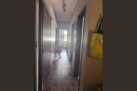 Casa à venda com 212m², 3 quartos e 4 vagasFoto 03