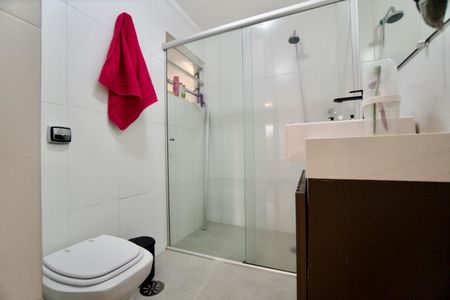 Apartamento à venda com 81m², 3 quartos e sem vaga Apartamento à venda com 81m², 3 quartos e sem vagaBanheiro 1