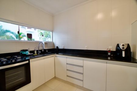 Apartamento à venda com 81m², 3 quartos e sem vaga Apartamento à venda com 81m², 3 quartos e sem vagaCozinha
