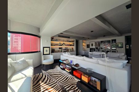 Apartamento à venda com 202m², 2 quartos e 3 vagasVaranda