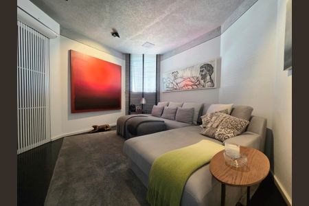 Apartamento à venda com 202m², 2 quartos e 3 vagas Apartamento à venda com 202m², 2 quartos e 3 vagasSala de TV