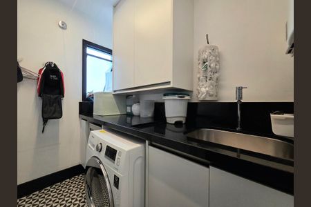 Apartamento à venda com 202m², 2 quartos e 3 vagasÁrea de Serviço