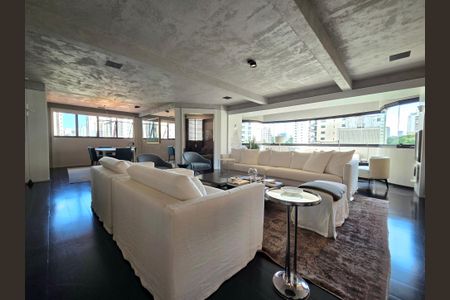 Apartamento à venda com 202m², 2 quartos e 3 vagasSala