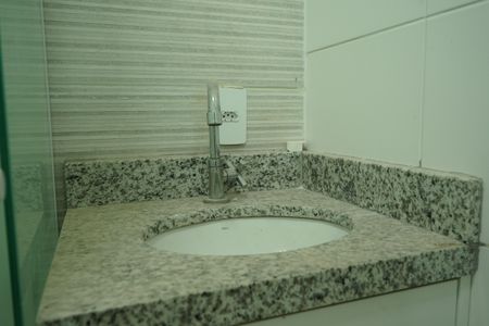 Apartamento para alugar com 40m², 2 quartos e sem vagaBanheiro