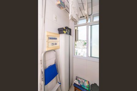 Apartamento para alugar com 55m², 2 quartos e 1 vagaÁrea de Serviço