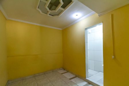 Casa à venda com 169m², 3 quartos e 2 vagasQuarto Kitnet