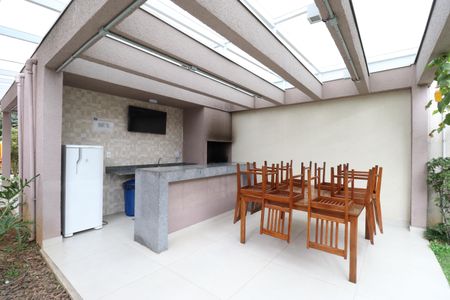 Apartamento à venda com 42m², 2 quartos e sem vagaÁrea comum - Churrasqueira