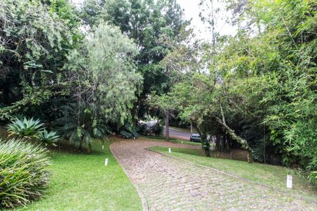 Casa de condomínio à venda com 1880m², 5 quartos e 4 vagas Casa de condomínio à venda com 1880m², 5 quartos e 4 vagasVista da Rua