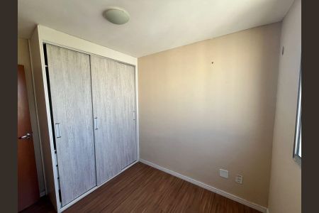 Apartamento para alugar com 2 quartos, 48m² em Santa Cruz, Rio de Janeiro