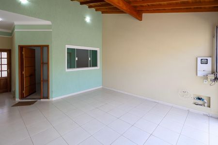 Casa para alugar com 100m², 3 quartos e 2 vagas Casa para alugar com 100m², 3 quartos e 2 vagasGaragem