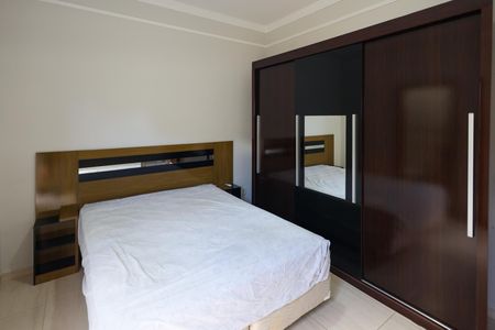 Casa para alugar com 100m², 3 quartos e 2 vagas Casa para alugar com 100m², 3 quartos e 2 vagasSuite