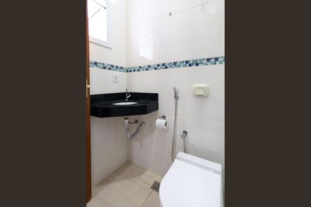 Casa para alugar com 100m², 3 quartos e 2 vagas Casa para alugar com 100m², 3 quartos e 2 vagasBanheiro Suite