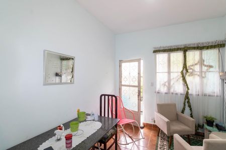 Sala de casa para alugar com 1 quarto, 80m² em Campo Grande, Rio de Janeiro