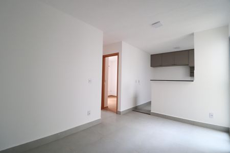 Sala de apartamento para alugar com 2 quartos, 45m² em Grand Ville, Uberlândia