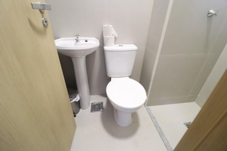 Apartamento para alugar com 225m², 4 quartos e 4 vagasBanheiro de serviço