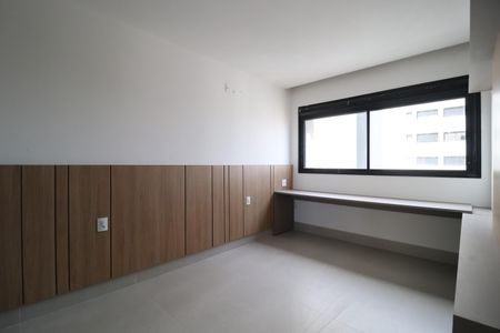Apartamento para alugar com 225m², 4 quartos e 4 vagasQuarto 2 - Suíte