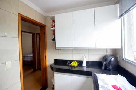 Apartamento à venda com 55m², 3 quartos e 1 vagaCozinha e Área de Serviço