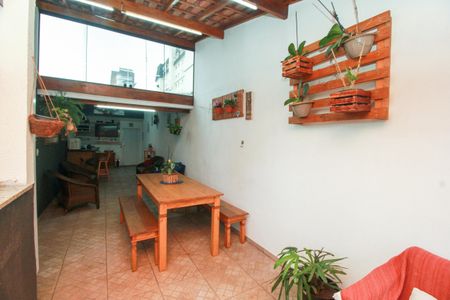 Apartamento à venda com 180m², 3 quartos e 2 vagasÁrea gourmet