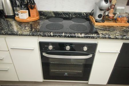 Apartamento à venda com 180m², 3 quartos e 2 vagasCozinha