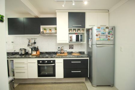 Apartamento à venda com 180m², 3 quartos e 2 vagasCozinha