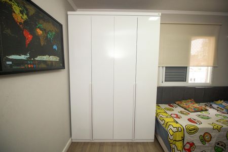 Apartamento à venda com 180m², 3 quartos e 2 vagasQuarto 2