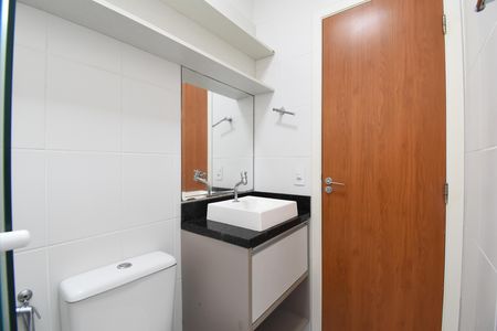 Apartamento para alugar com 64m², 3 quartos e 1 vagaBanheiro social