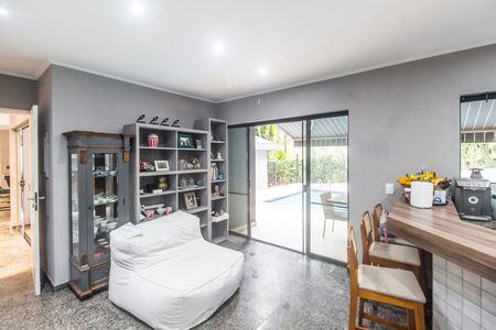 Casa de condomínio à venda com 570m², 3 quartos e 4 vagas Casa de condomínio à venda com 570m², 3 quartos e 4 vagasCozinha