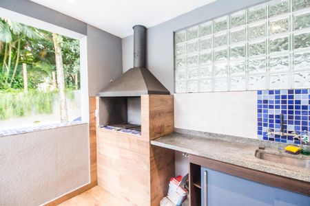 Casa de condomínio à venda com 570m², 3 quartos e 4 vagas Casa de condomínio à venda com 570m², 3 quartos e 4 vagasÁrea gourmet