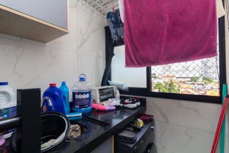 Apartamento à venda com 38m², 1 quarto e sem vaga Apartamento à venda com 38m², 1 quarto e sem vagaCozinha e Área de Serviço